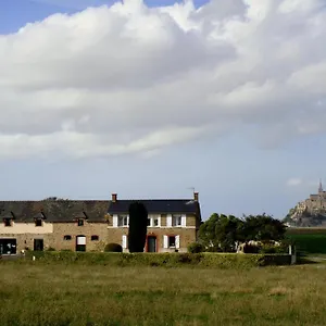 https://la-jacotiere.inbrittany.com