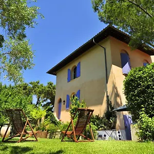 https://le-mazet-des-mures.fr-provencehotel.com