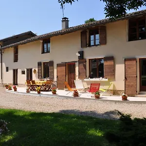 Couette-café Ferme Passion, Saint-Trivier-sur-Moignans