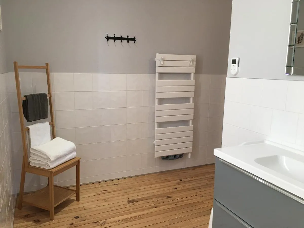 Bed & Breakfast Villa Des Contamines Cremieu France